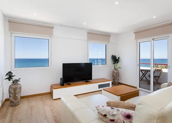 Centralgarve - Beachfront With Pool Penthouse