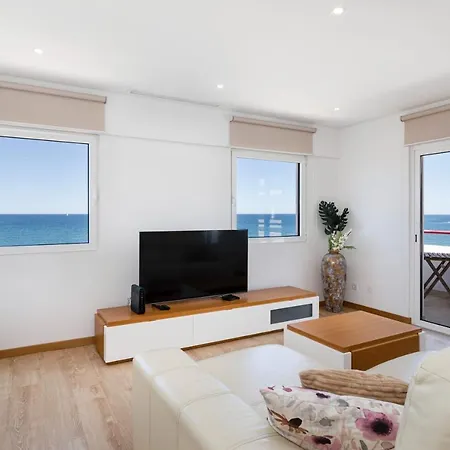 Centralgarve - Beachfront With Pool Penthouse