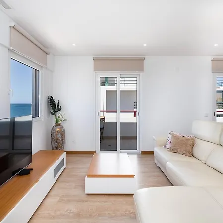 Centralgarve - Beachfront With Pool Penthouse Apartment Quarteira