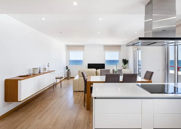 Centralgarve - Beachfront With Pool Penthouse 公寓 奎特里拉