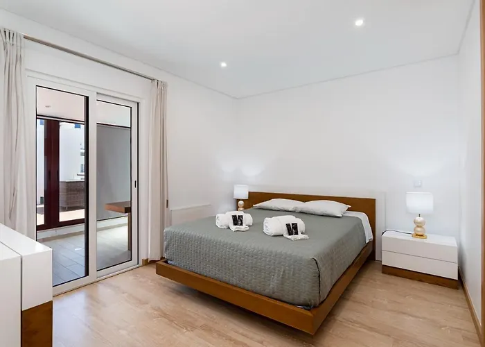 公寓 Centralgarve - Beachfront With Pool Penthouse *