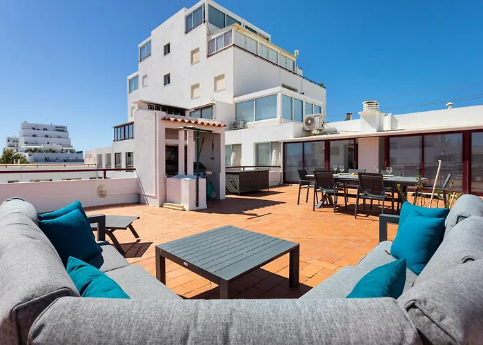 公寓 Centralgarve - Beachfront With Pool Penthouse *